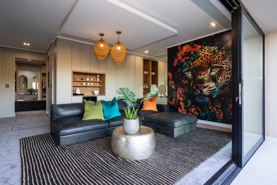 6 Bedroom Property for Sale in Winelands Western Cape